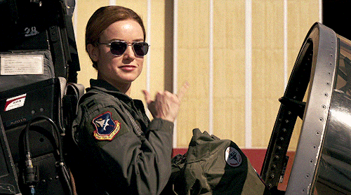 Woman_Pilot